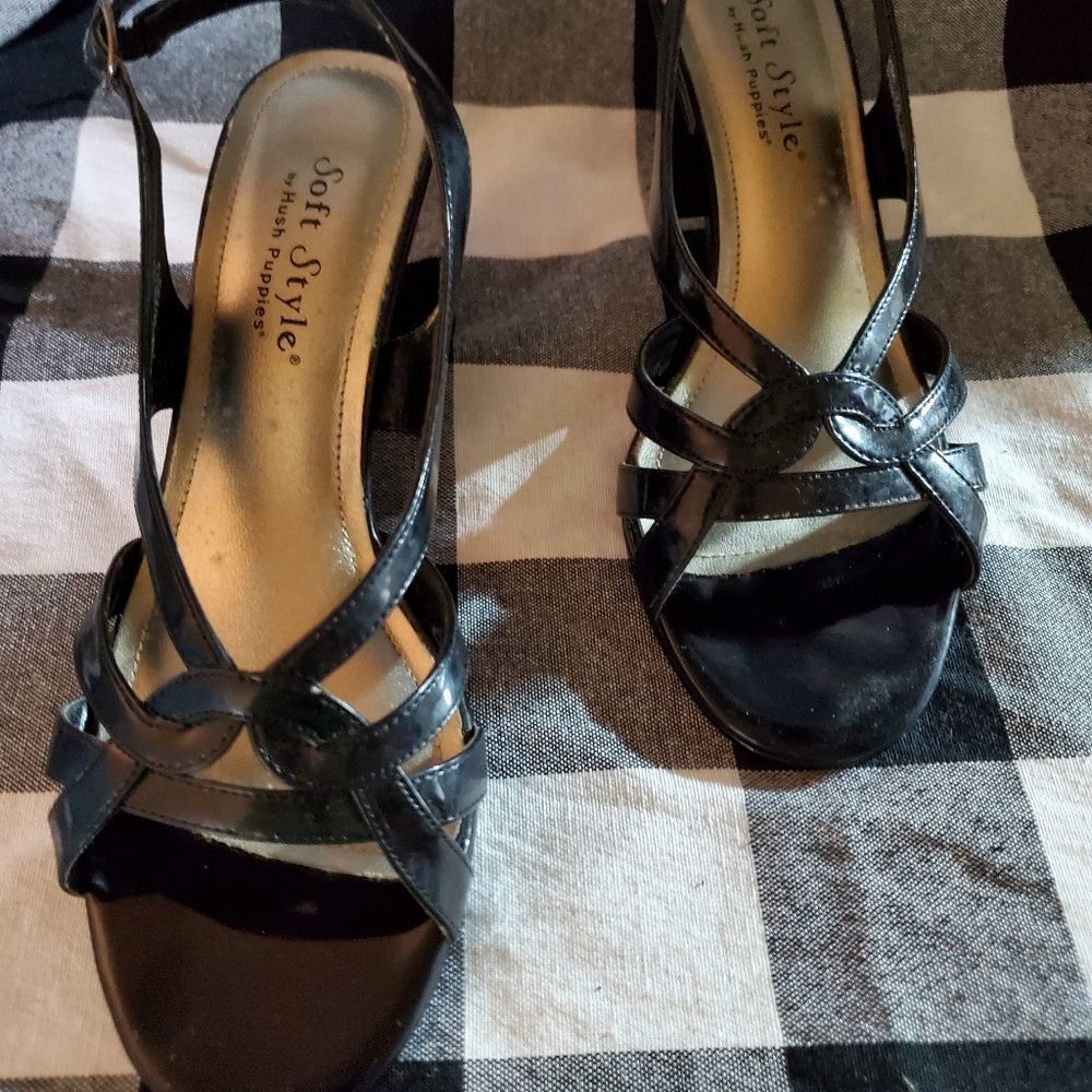 Soft Style Heels  - Picture 2 of 12